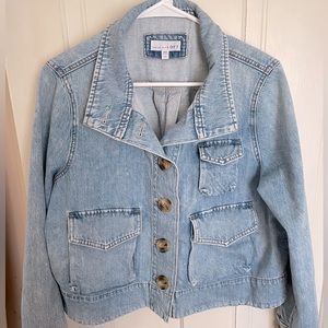 ✨LOFT✨ Cropped Utility Jacket